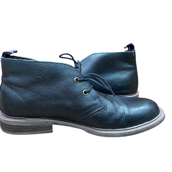 Tommy Hilfiger Chukka Boots Men’s Shoe Size 9 Black Leather Lace Up Ankle Boots - Picture 3 of 12